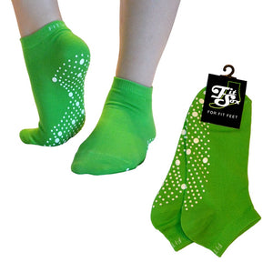 Short Grip Socks